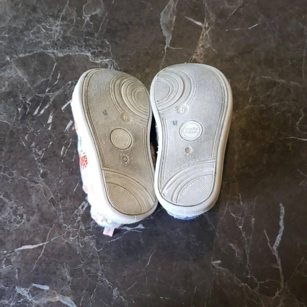 WONDER NATION, BABY GIRL BUMP TOE SHOES, MULTI-COLORED, SIZE 6‎